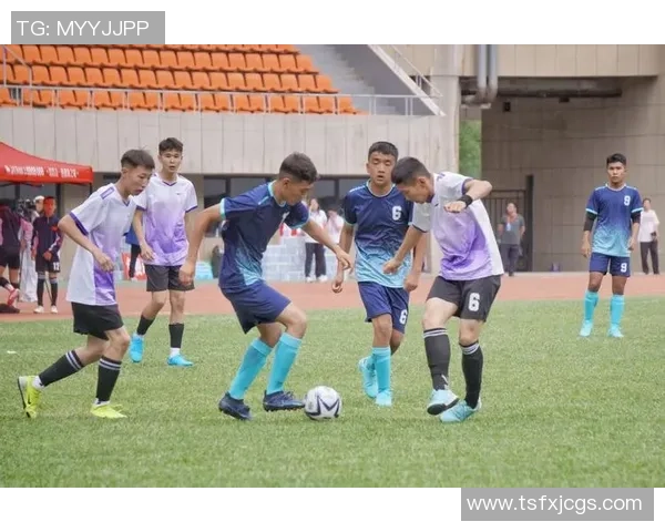 23岁足球天才崛起 引领新一代球员风潮 力压群雄逐梦顶级联赛